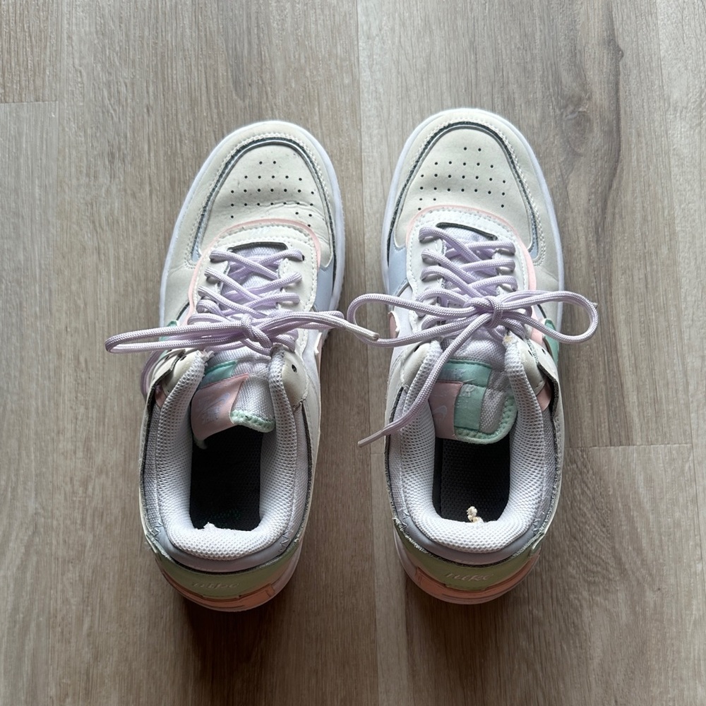 Used Nike Air Force 1 Pastel Sneakers